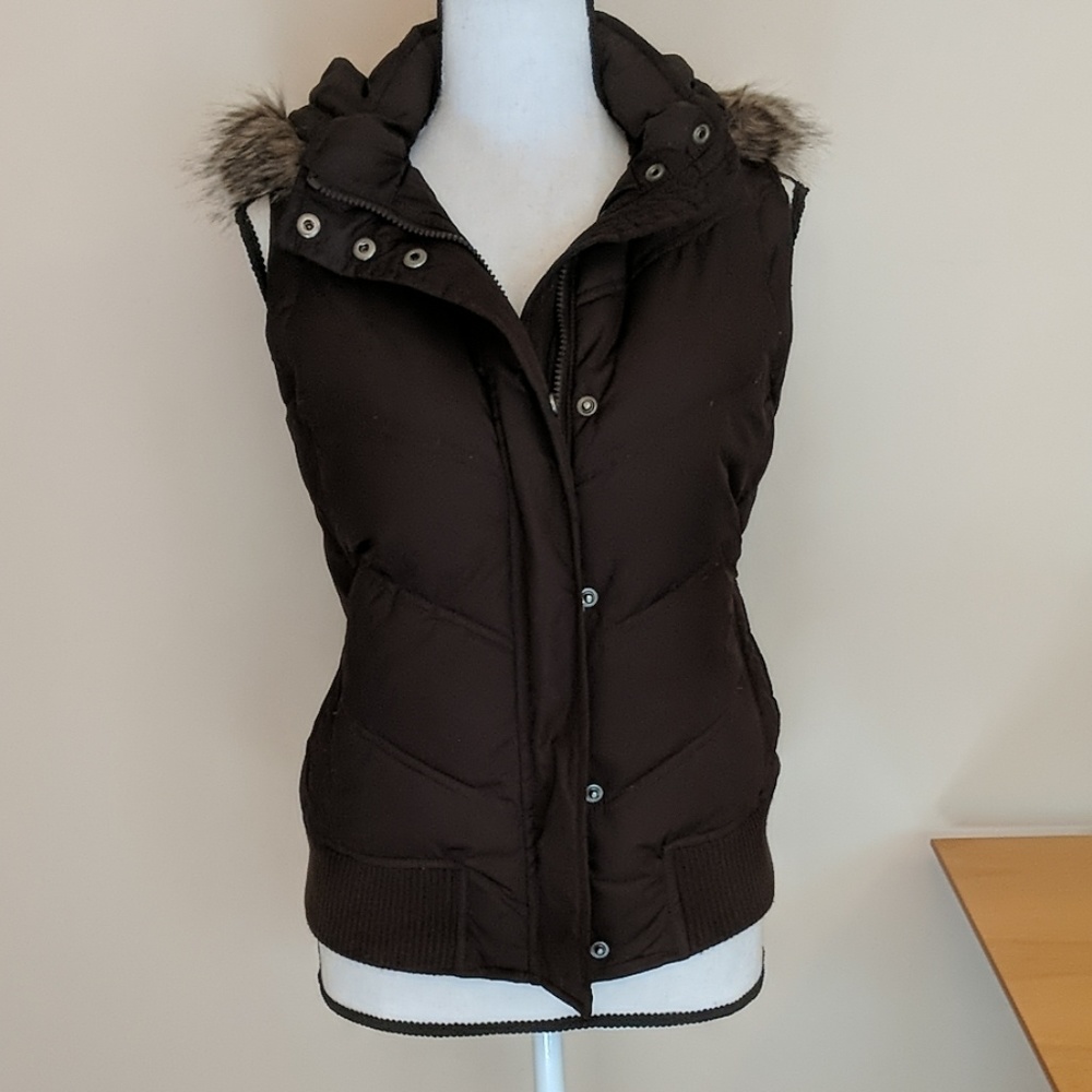 GAP Puffer Vest